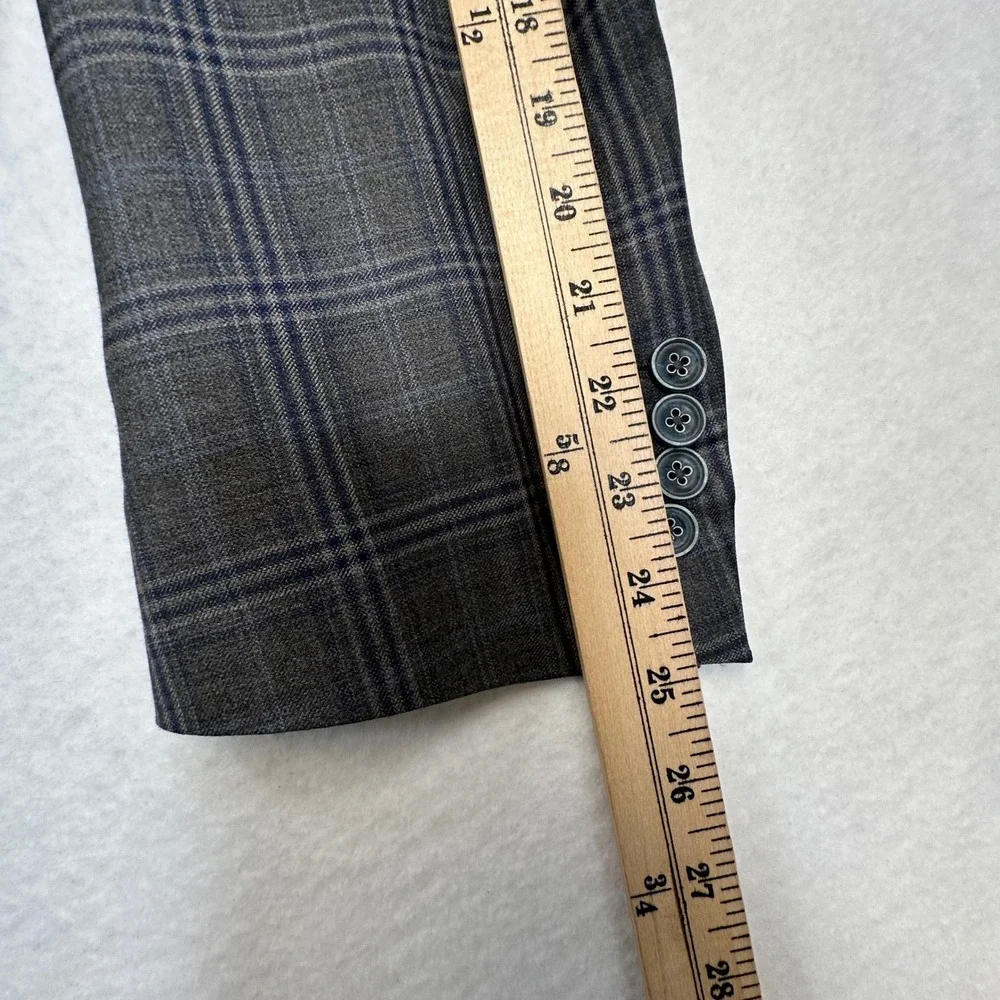 J.Hilburn Sport Coat Mens 43R Grey Blue Glen Plaid 100% Wool European Fit Blazer